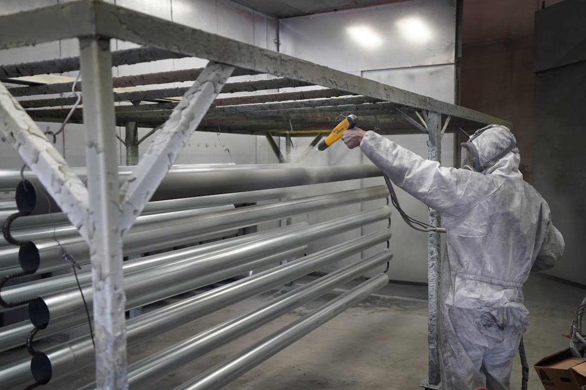 Complex 3-component industrial finishing