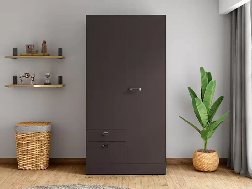 Steel almirahs & furniture