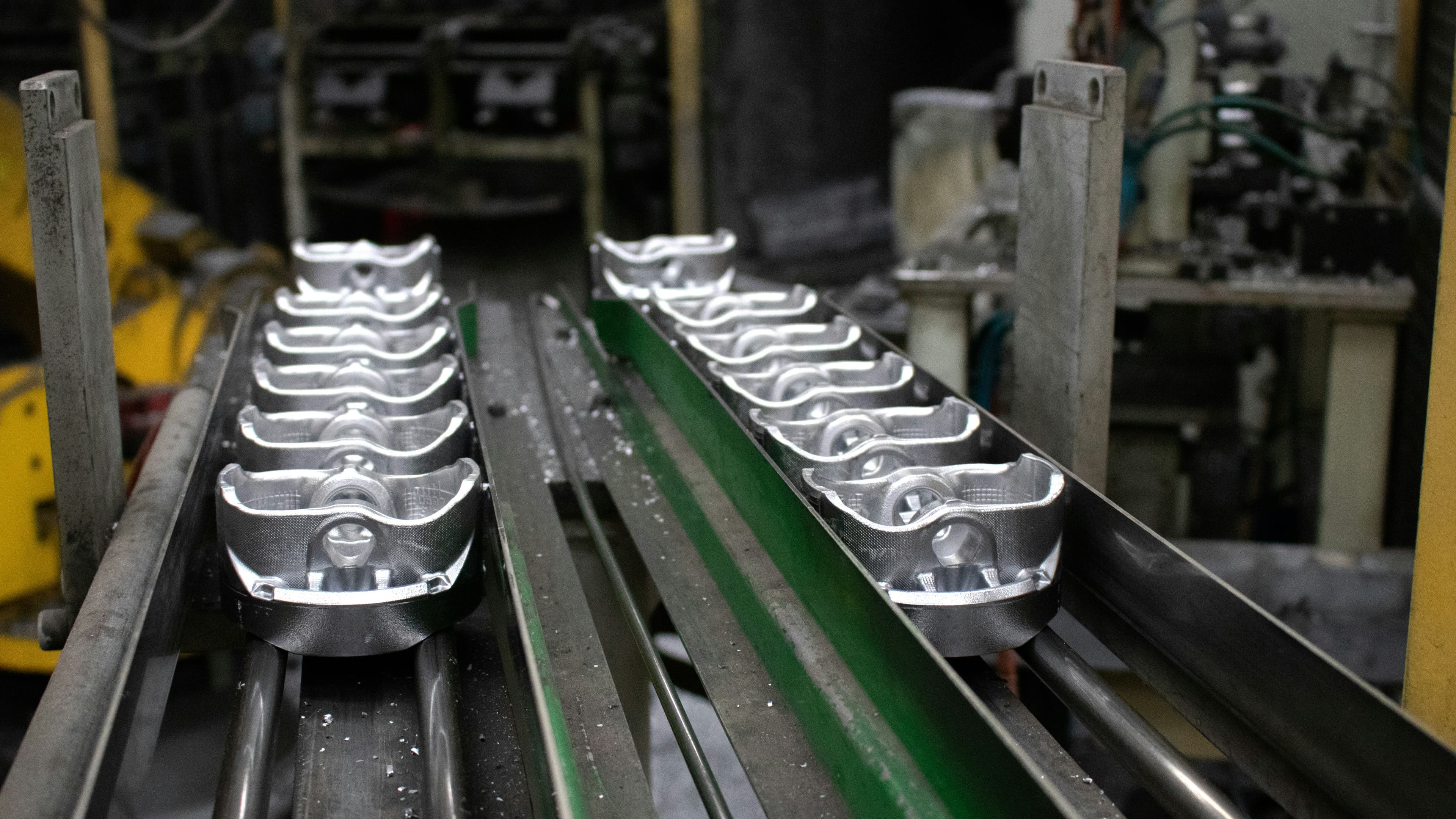 Conveyorised & batch production lines