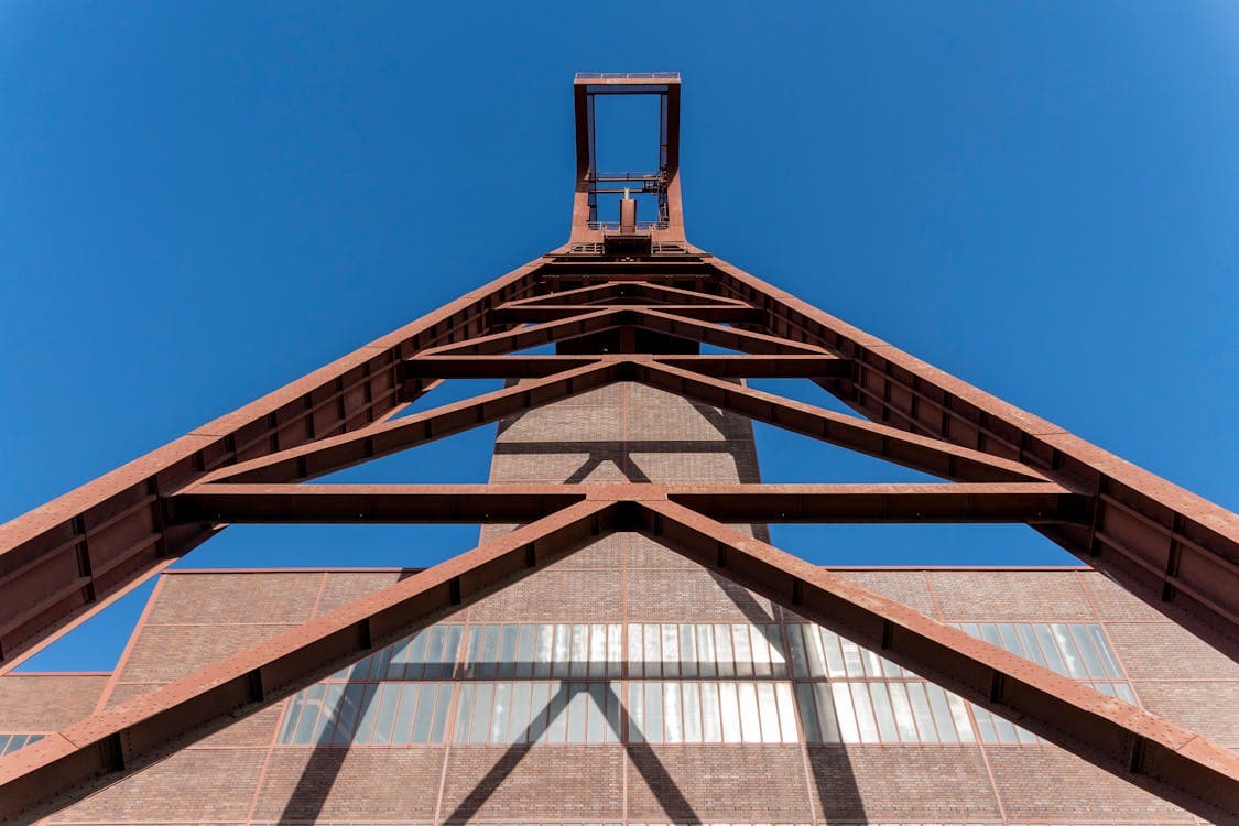 Steel fabrications & architectural structures